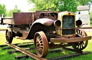 A jalopy. Decrepit car.